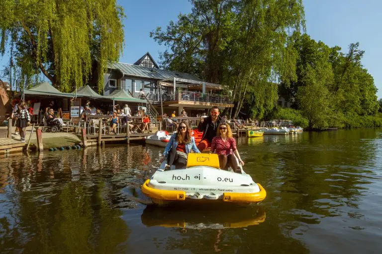 Am Ufer von Marburg